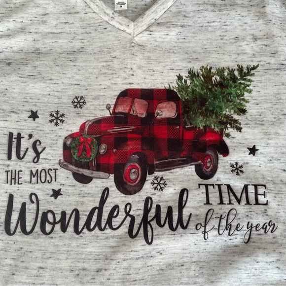 Cute Holiday Shirt, Size M - Picture 3 of 3
